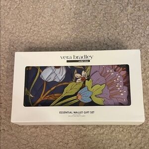 NWT Vera Bradley Essential Wallet Gift Set in Purple and Blue Floral